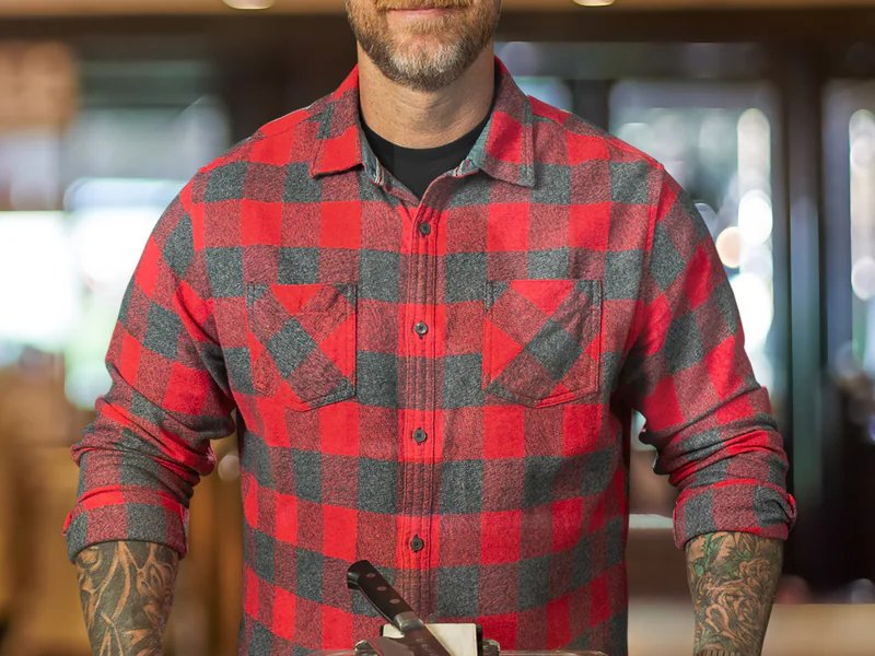 Corey Dunlap Custom Knives & Sharpening is a knife sharpening store in Phoenix, Arizona providing blade services.