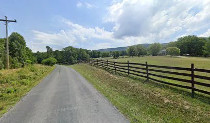 Craig's Sharpening Services is a knife sharpening store in Basye, Virginia providing blade services.