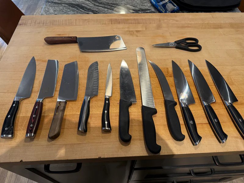 Grind Knife Sharpening is a knife sharpening store in Sioux Falls, South Dakota providing blade services.