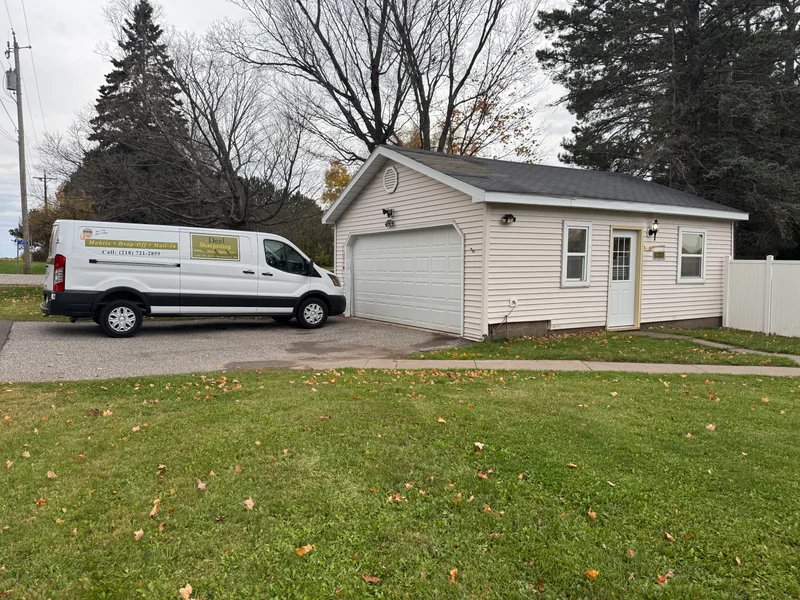 iDeel Sharpening is a knife sharpening store in Duluth, Minnesota providing blade services.