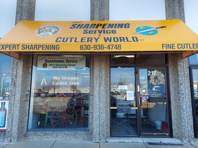 John's Sharpening Service & Cutlery World LLC is a knife sharpening store in Barry, Illinois providing blade services.