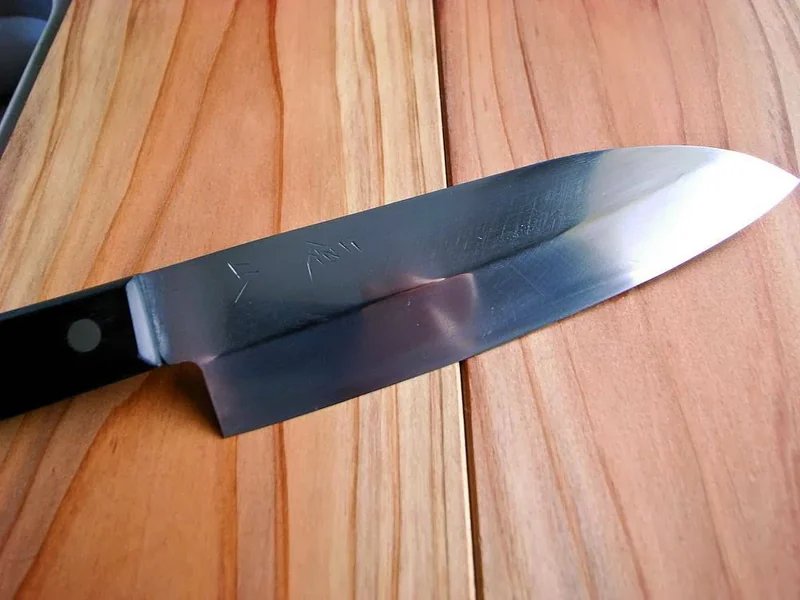 Magnus Pettersson Hand Knife Sharpening is a knife sharpening store in Los Angeles, California providing blade services.