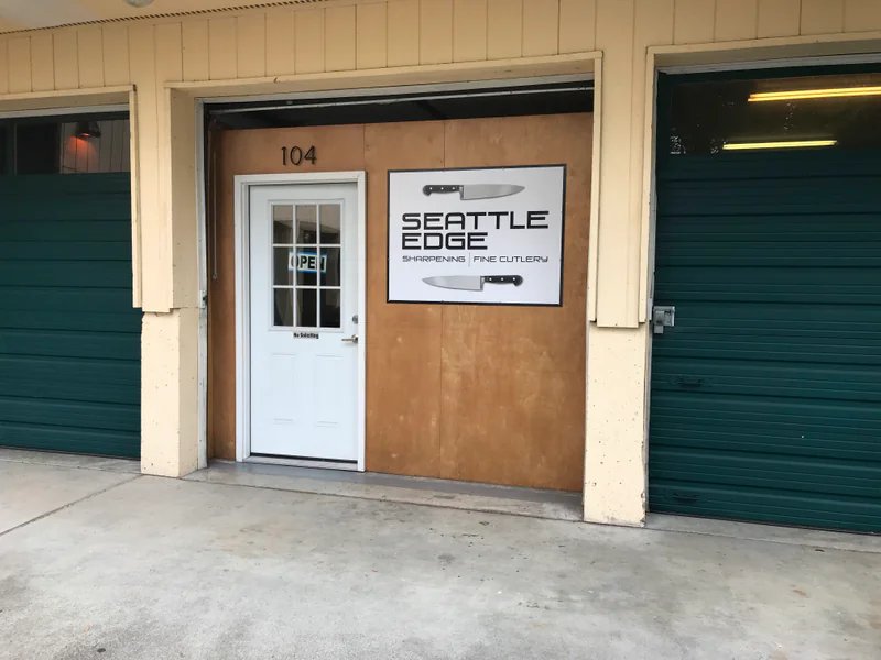 Seattle Edge is a knife sharpening store in Seattle, Washington providing blade services.