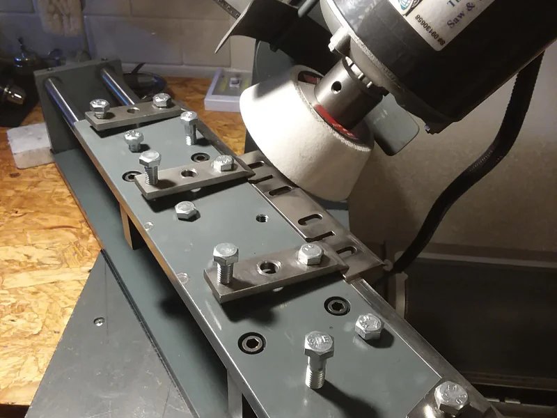 Sharpening Solutions is a knife sharpening store in Des Moines, Iowa providing blade services.