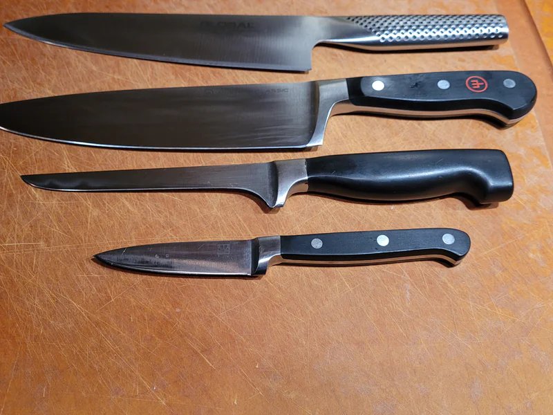 SoDak Sharp is a knife sharpening store in Belle Fourche, South Dakota providing blade services.
