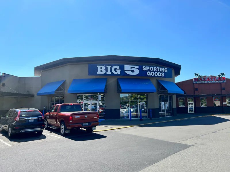 Big 5 Sporting Goods is a knife store in Aberdeen, Washington featuring Custom knives and knife sharpening.