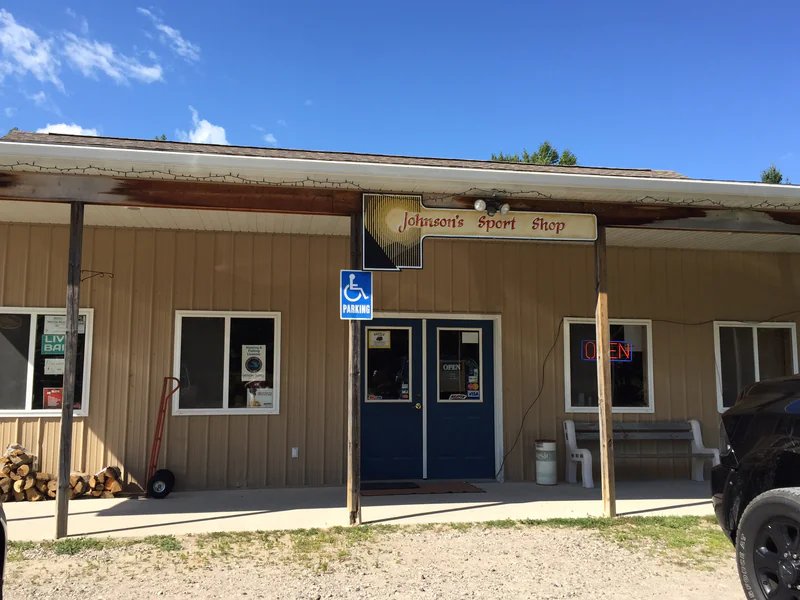 Drummond Island Outfitters is a knife store in Drummond Island, Michigan with a wide selection of knives and sharpening.