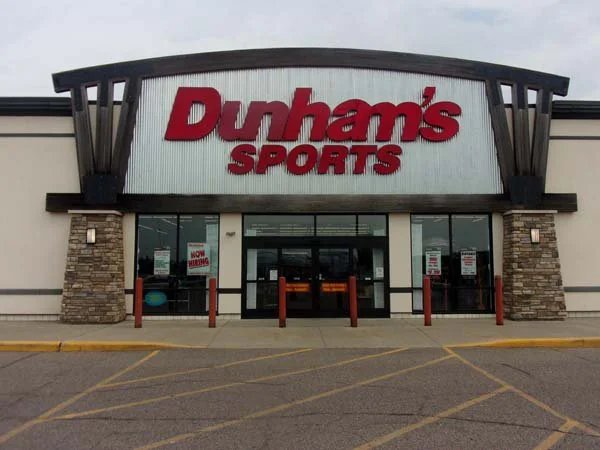Dunham's Sports is a knife store in Baxter, Minnesota featuring Hunting, Pocket knives.