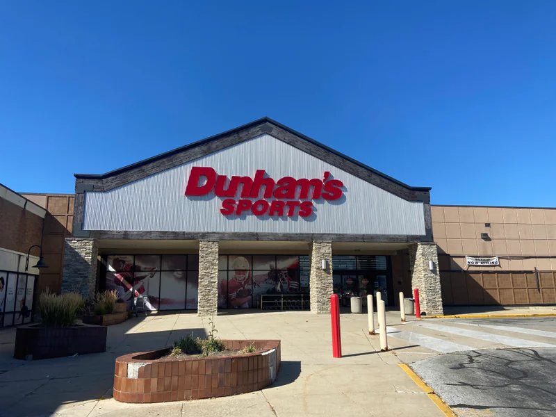 Dunham's Sports is a knife store in Fort Wayne, Indiana featuring Hunting knives.