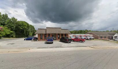 Farmville Sporting Goods is a knife store in Farmville, Virginia with a wide selection of knives and sharpening.