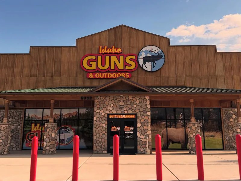Idaho Gun & Outdoors Athol Location is a knife store in Athol, Idaho with a wide selection of knives and sharpening.