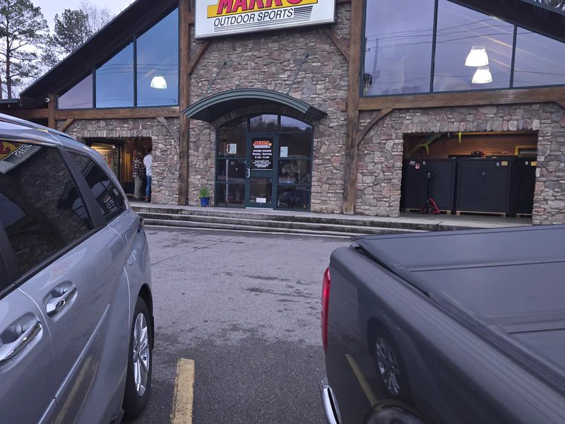 Mark's Outdoor Sports is a knife store in Alexandria, Alabama featuring Benchmade knives and knife sharpening.
