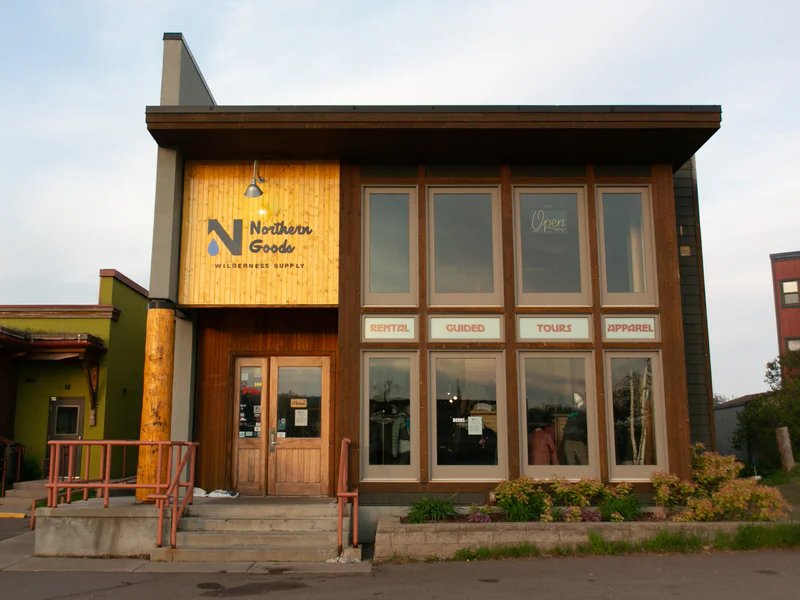 Northern Goods is a knife store in Grand Marais, Minnesota with a wide selection of knives and sharpening.
