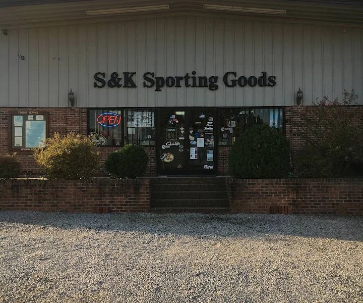 S and K Sporting Goods is a knife store in Chatsworth, Georgia featuring Custom, Hunting knives.