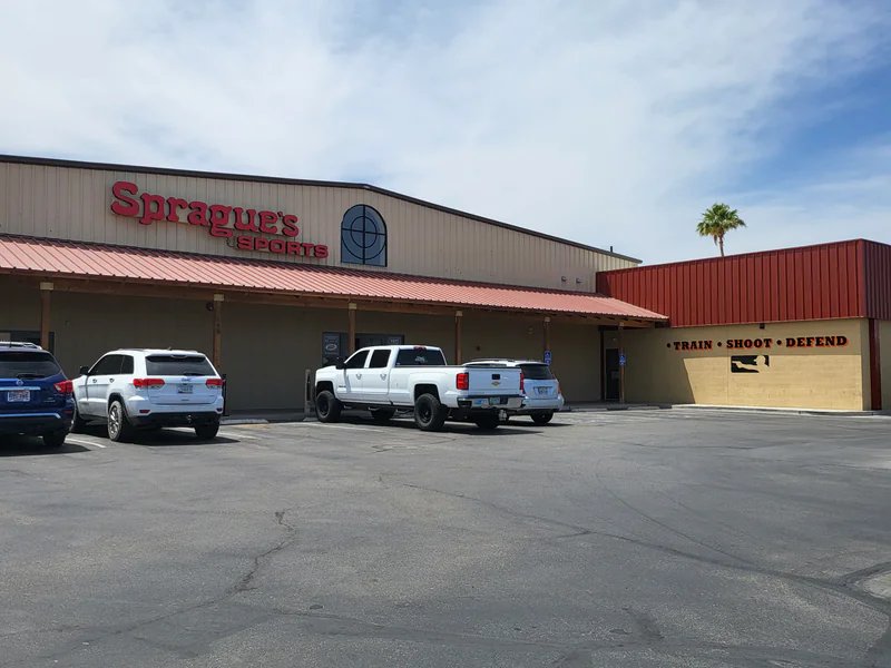 Sprague's Sports is a knife store in Yuma, Arizona featuring Hunting, Custom knives and knife sharpening.