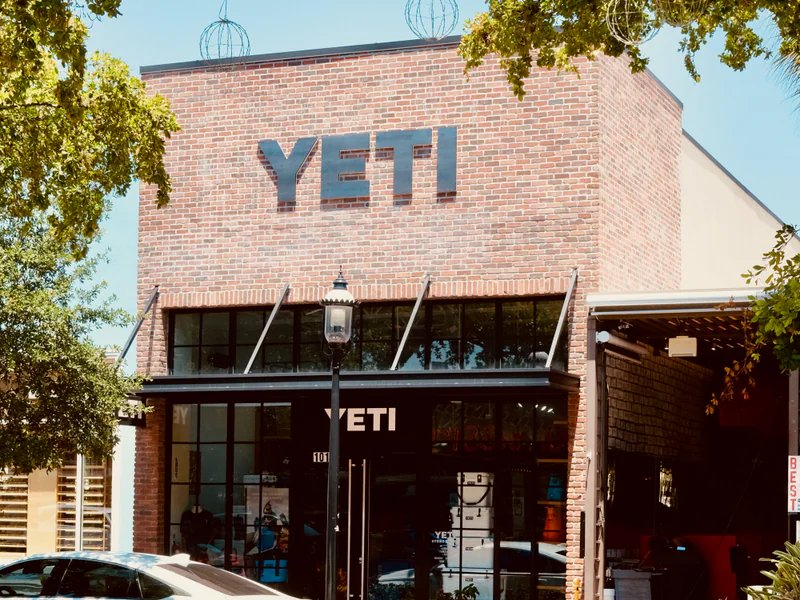 YETI is a knife store in Fort Lauderdale, Florida featuring Custom knives and knife sharpening.