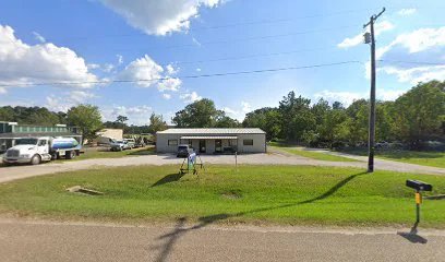 The Knife Shop is a knife store in Annona, Texas with a wide selection of knives and sharpening.