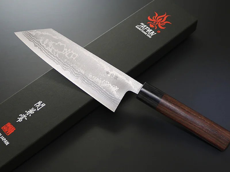 tnt cutlery and restoration is a knife store in Sacramento, California with a wide selection of knives.