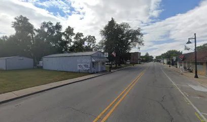 Quigley's Quality Cutlery is a knife store in Oakford, Illinois featuring Kitchen, Mac, Custom knives and knife sharpening.